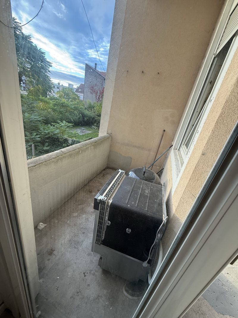 T3 de 75 m² avec balcon et cuisine équipée, rue de la Gare