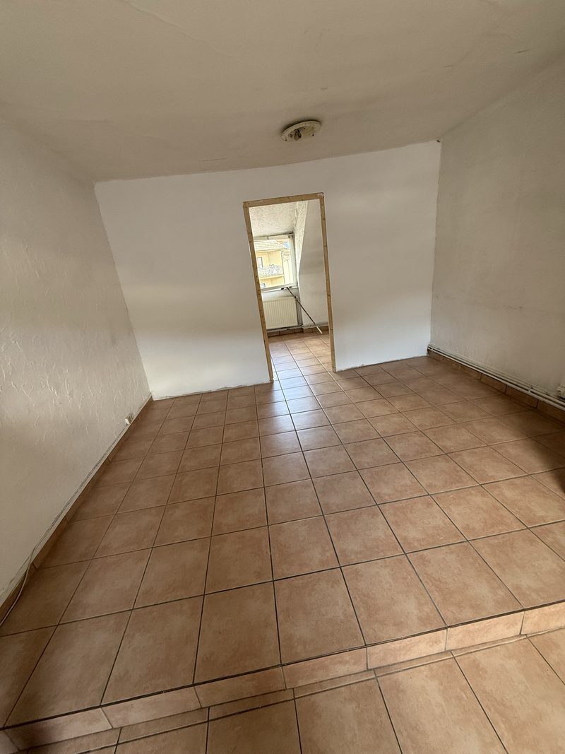 T3 de 70 m² au premier étage, trois vraies pièces